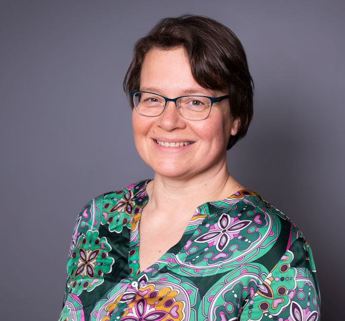 Dr. Stefanie Herrmann